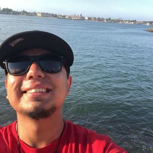 Meet your Posher, Luis